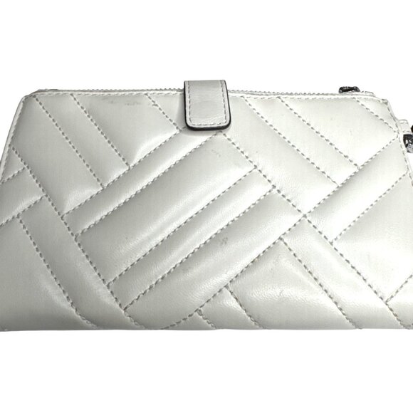Michael Kors Quilted White Leather Wristlet Wallet - Picture 7 of 16